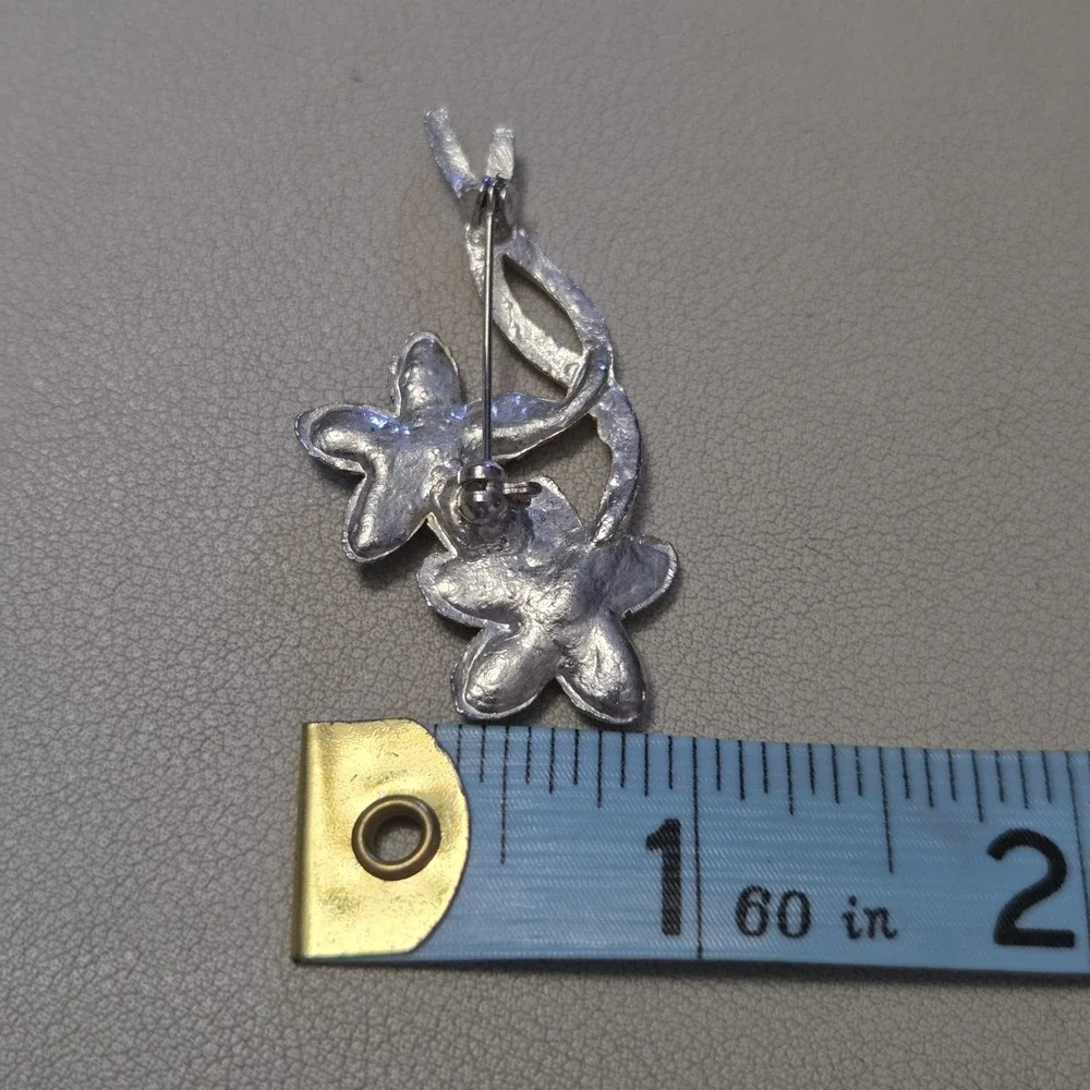 Vintage Unsigned Silver Tone & Blue Green Double Flower Brooch Pin AS‎ IS